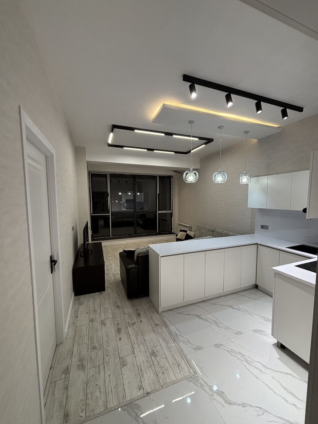 Lake City kompleksində 2 otaqlı mənzil kirayə verilir, 60 m², 800 AZN/ay, şəkil 2 / 12