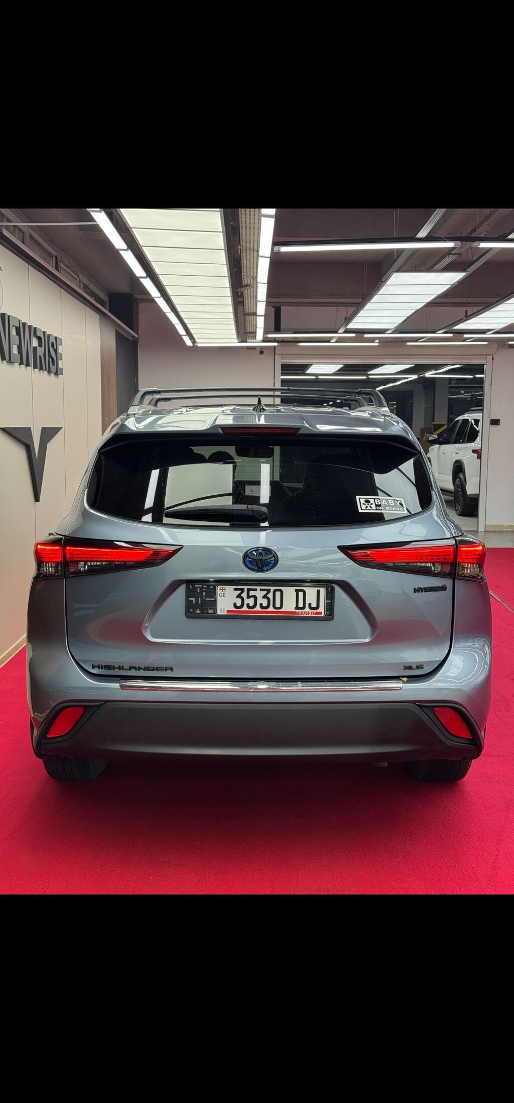Toyota Highlander: 2022 г., 2.5 л, Автомат, Гибрид, Кроссовер: фото 6