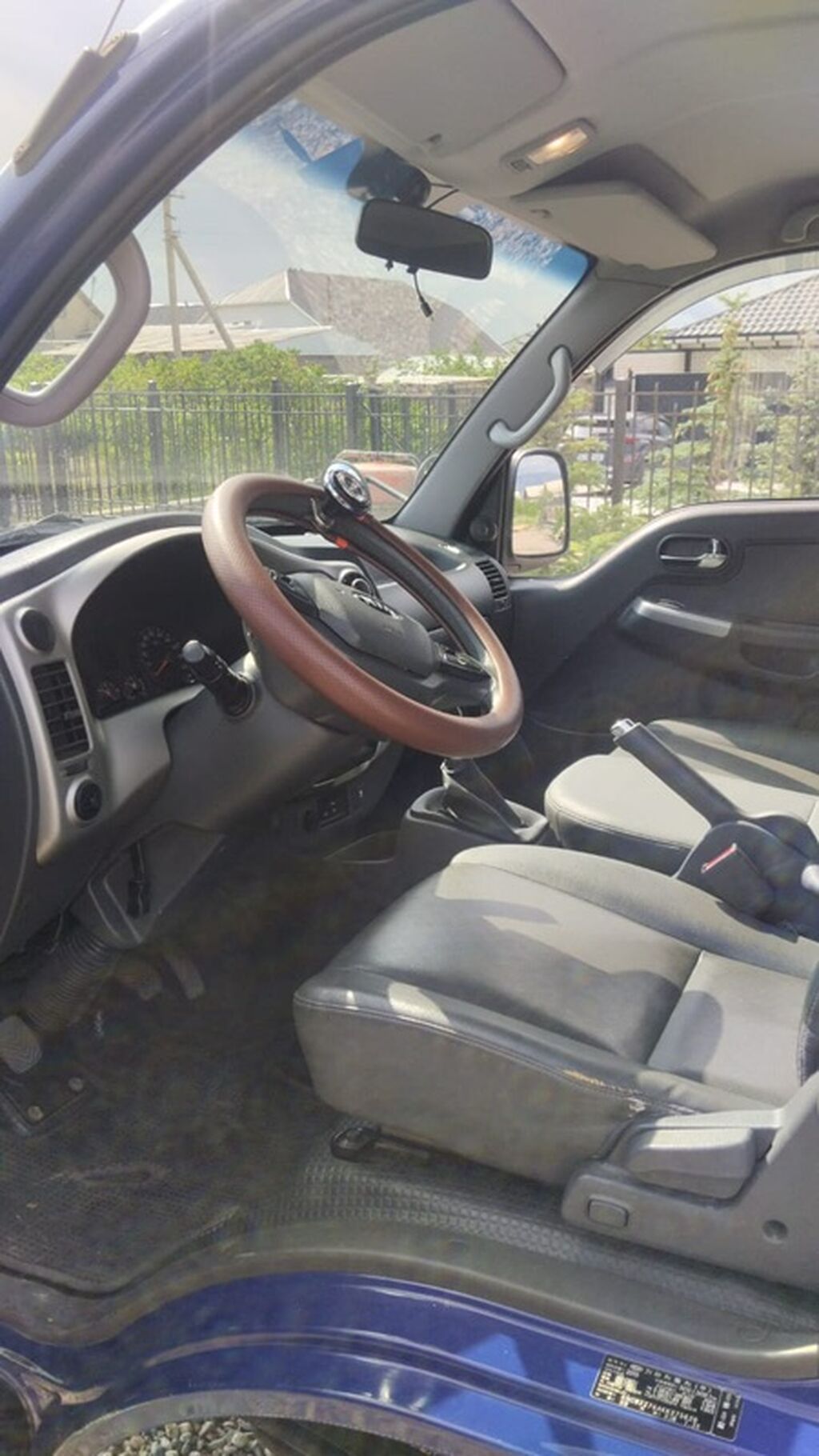 Срочно продаю Kia Bongo III — компактный грузовик состояния отличное — фото 5