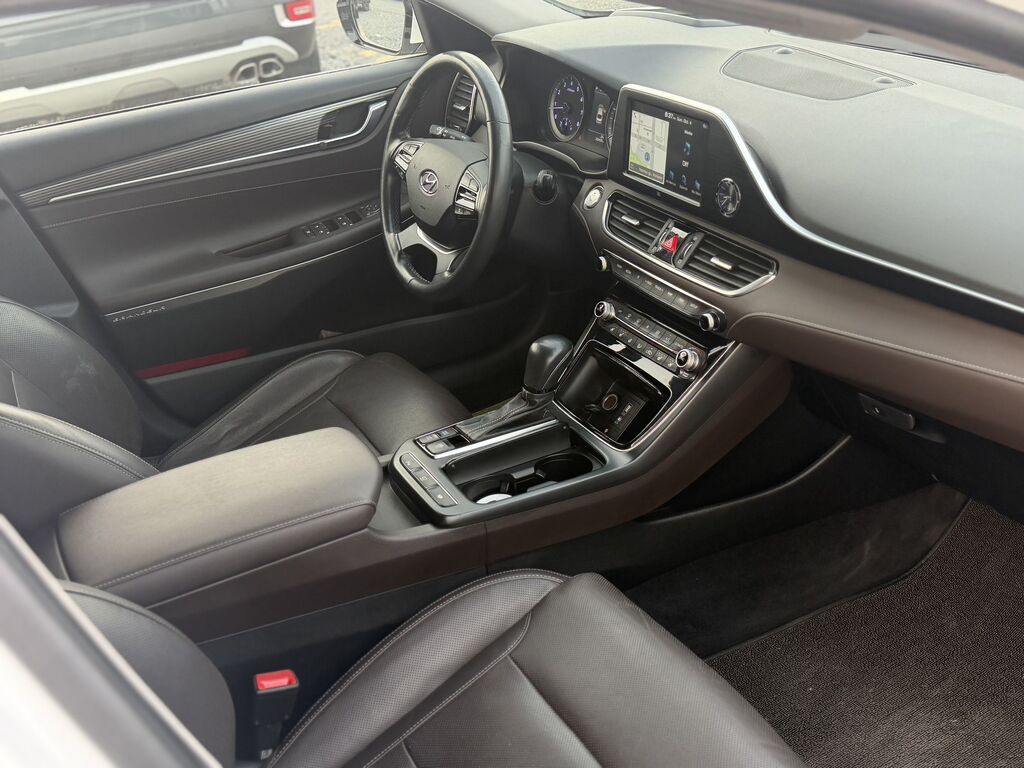 Hyundai Grandeur: 2019 г., 3 л, Автомат, Газ, Седан: фото 5