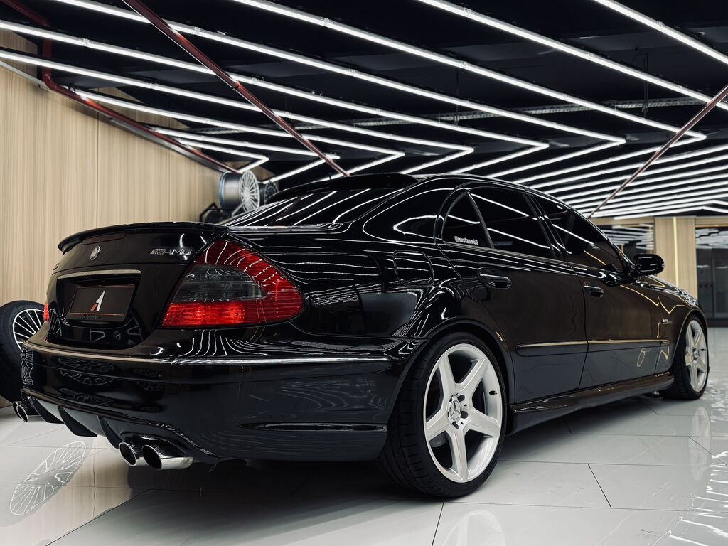Mercedes-Benz E-класс AMG: 2004 г., Автомат, Бензин, Седан: фото 7