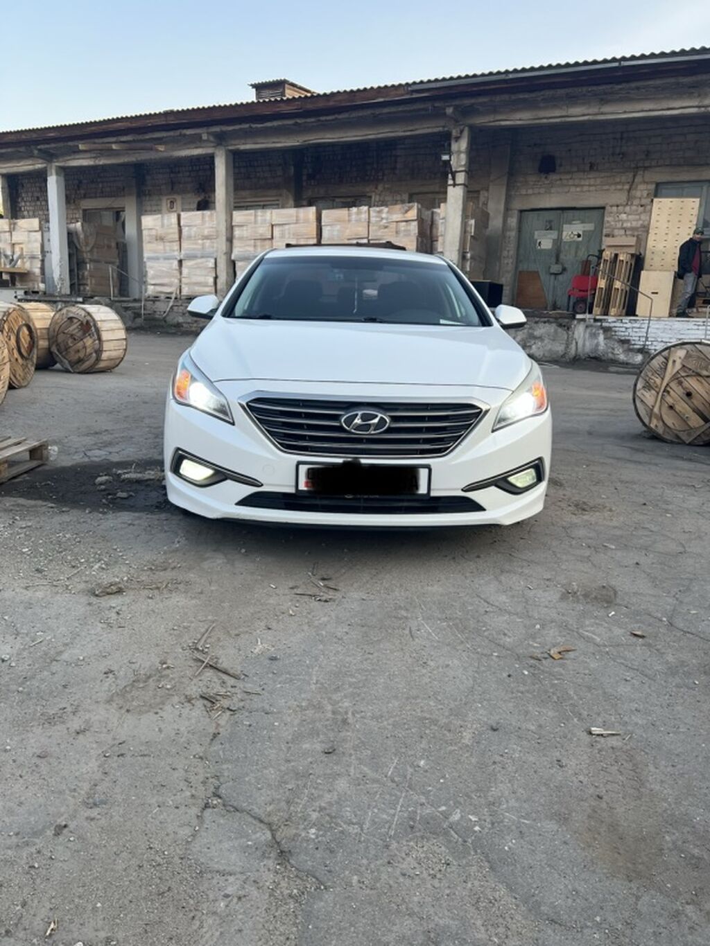 Hyundai Sonata: 2016 г., 2 л, Автомат, Газ, Седан: фото 1