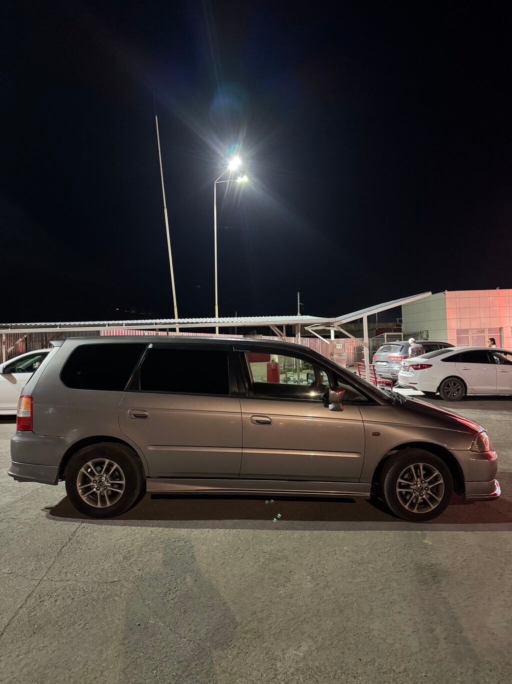 Honda Odyssey: 2000 г., 2.3 л, Автомат, Газ, Универсал: фото 3