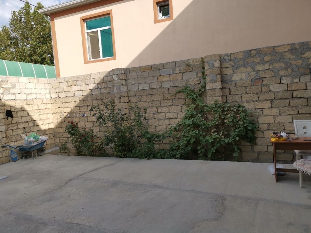 7 otaqlı, 240 kv. m, Yeni təmirli