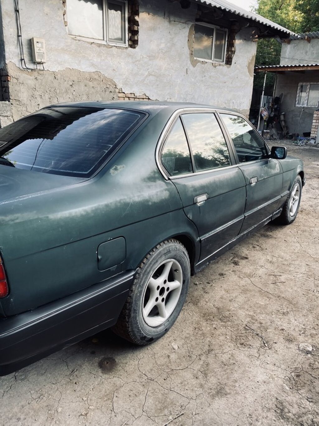 BMW 5 series: 1993 г., 2 л, Механика, Седан: фото 5