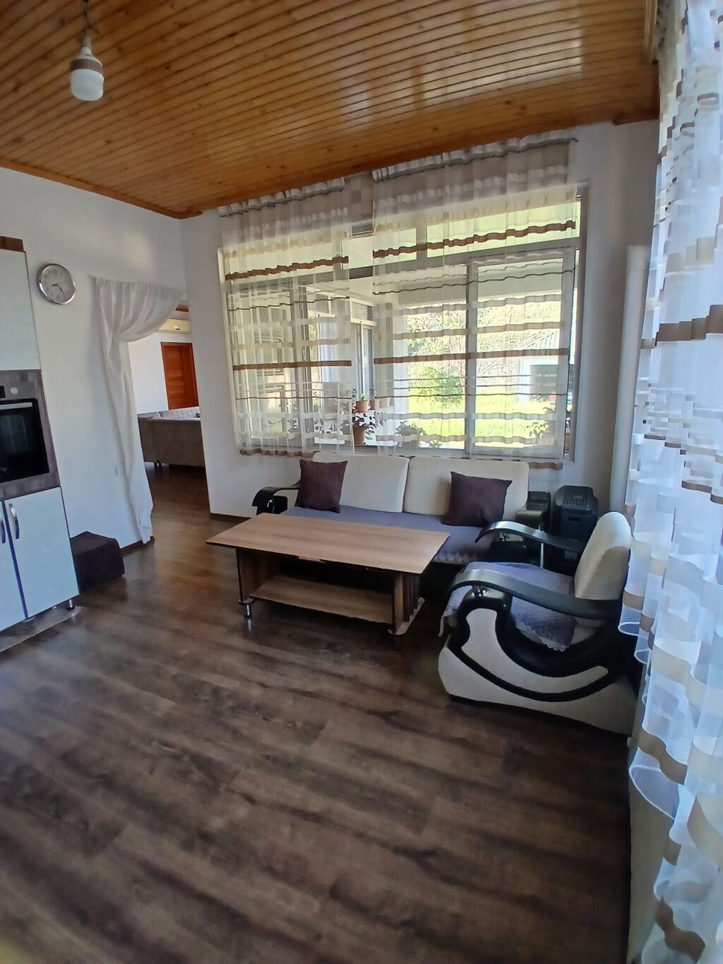 4 otaqlı, 109 kv. m, Yeni təmirli