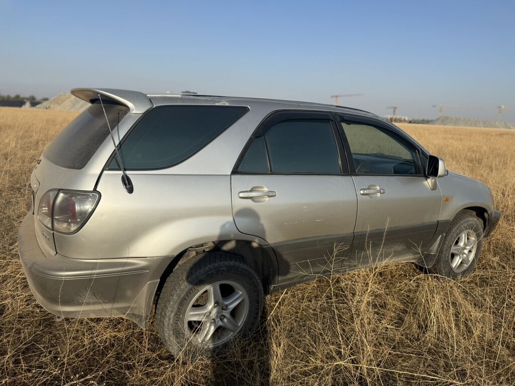 Lexus RX: 2001 г., 3 л, Автомат, Бензин, Кроссовер: фото 4