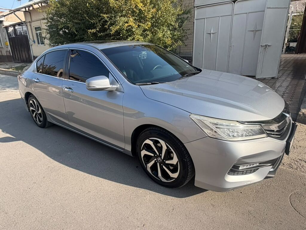 Honda Accord: 2017 г., 2.4 л, Автомат, Бензин, Седан: фото 3