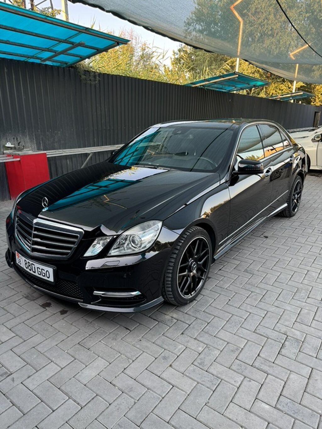 Mercedes-Benz E-Class: 2012 г., 3.5 л, Автомат, Бензин, Седан: фото 3