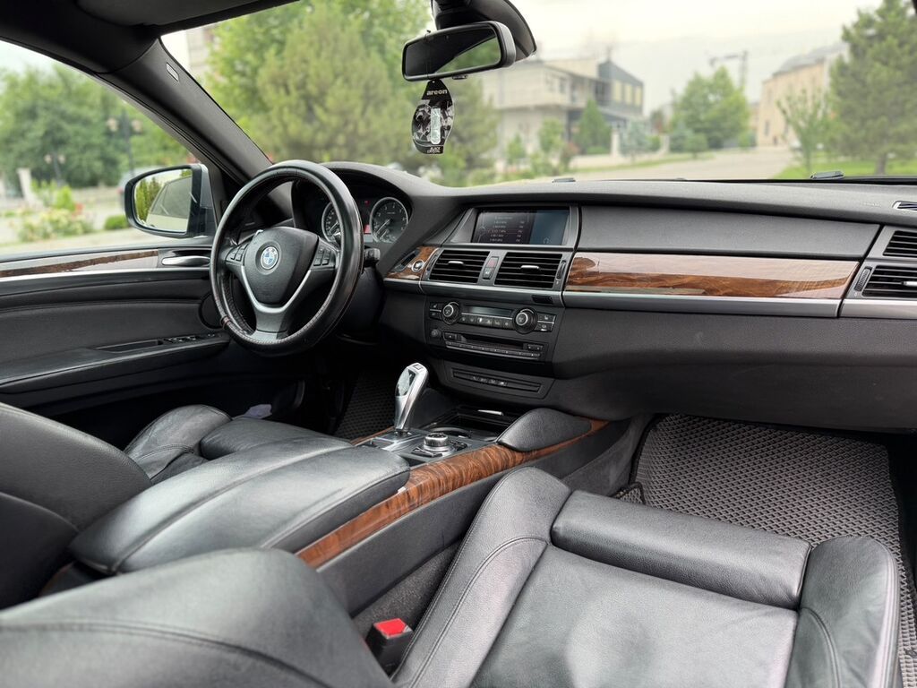 BMW X6: 2012 г., 3 л, Автомат, Бензин, Кроссовер: фото 8