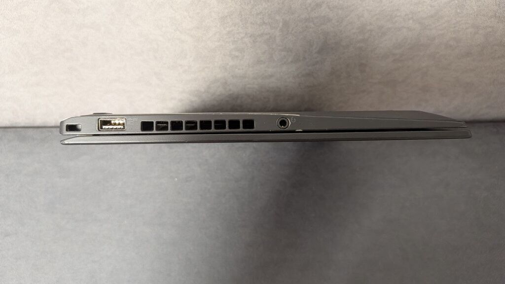 Lenovo ThinkPad X1 Carbon— компактный бизнес-ноутбук 14": фото 6