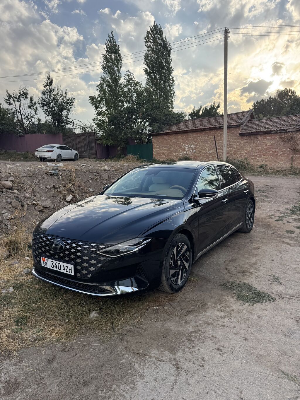 Hyundai Grandeur: 2021 г., 2.4 л, Автомат, Гибрид, Седан: фото 3