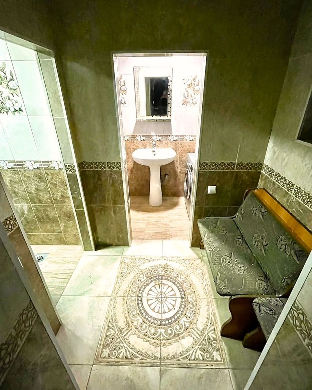 4 комнаты, 65 м², 6 соток, Бишкек, Селекционное с. Риэлтор: фото 8