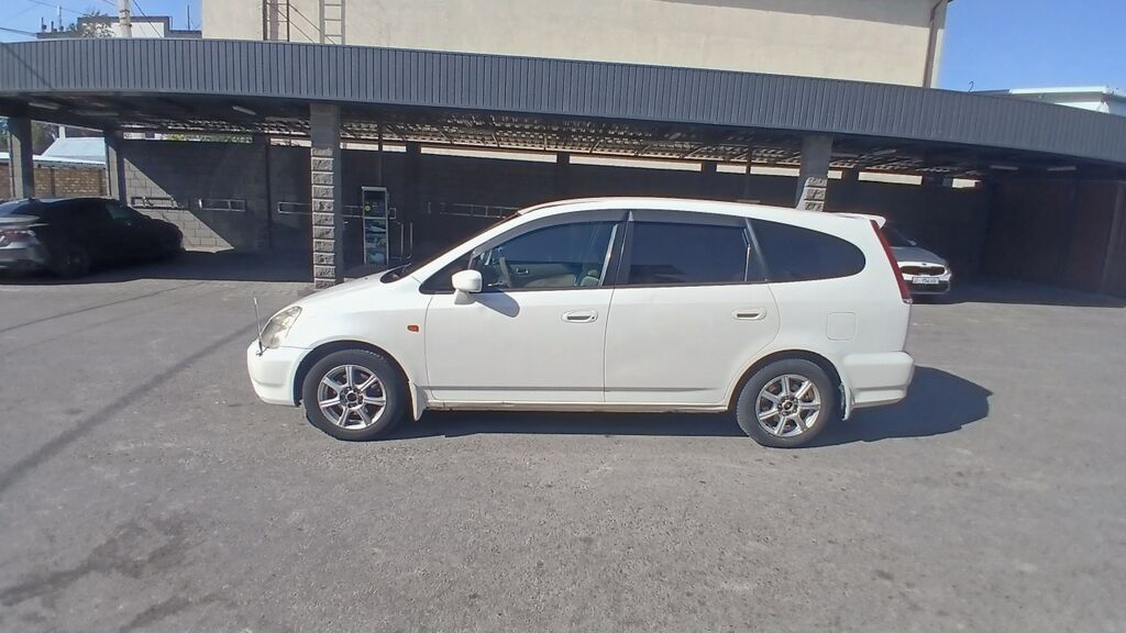 Honda Stream: 2002 г., 2 л, Типтроник, Бензин, Минивэн: фото 3