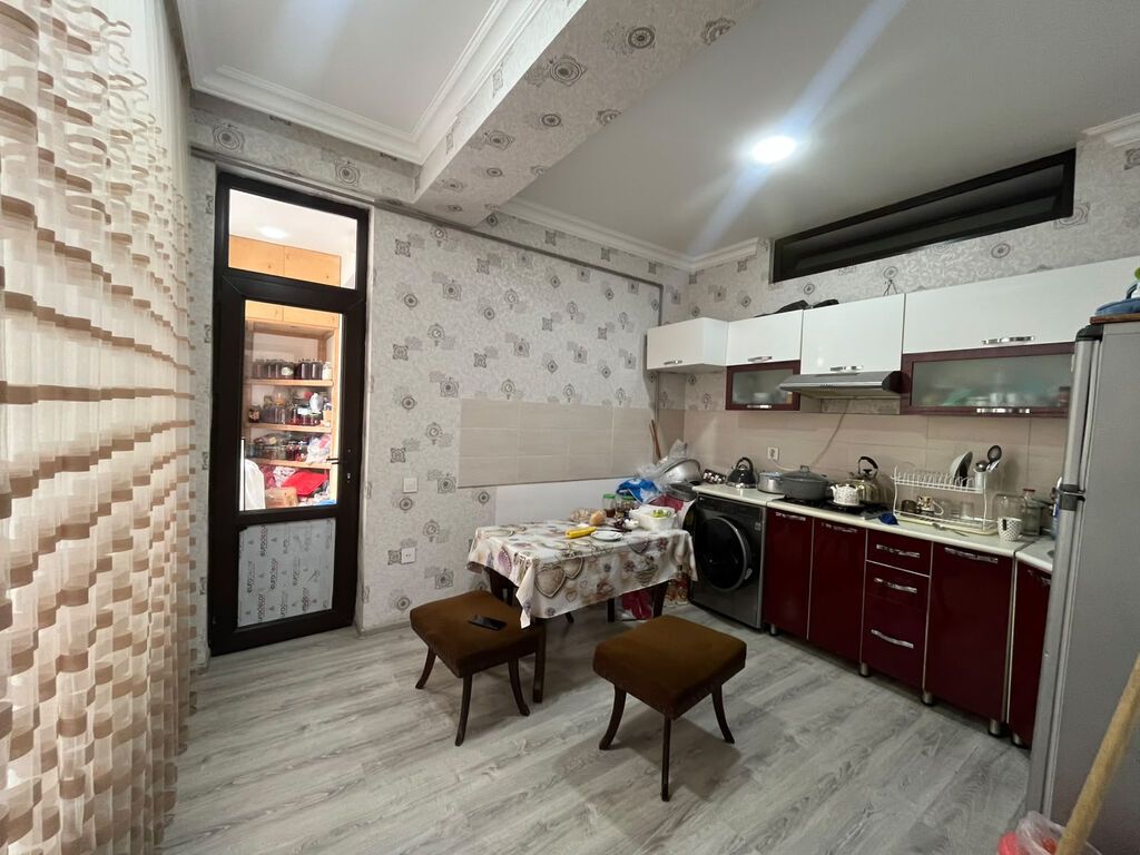3 otaqlı, Yeni tikili, 101 kv. m