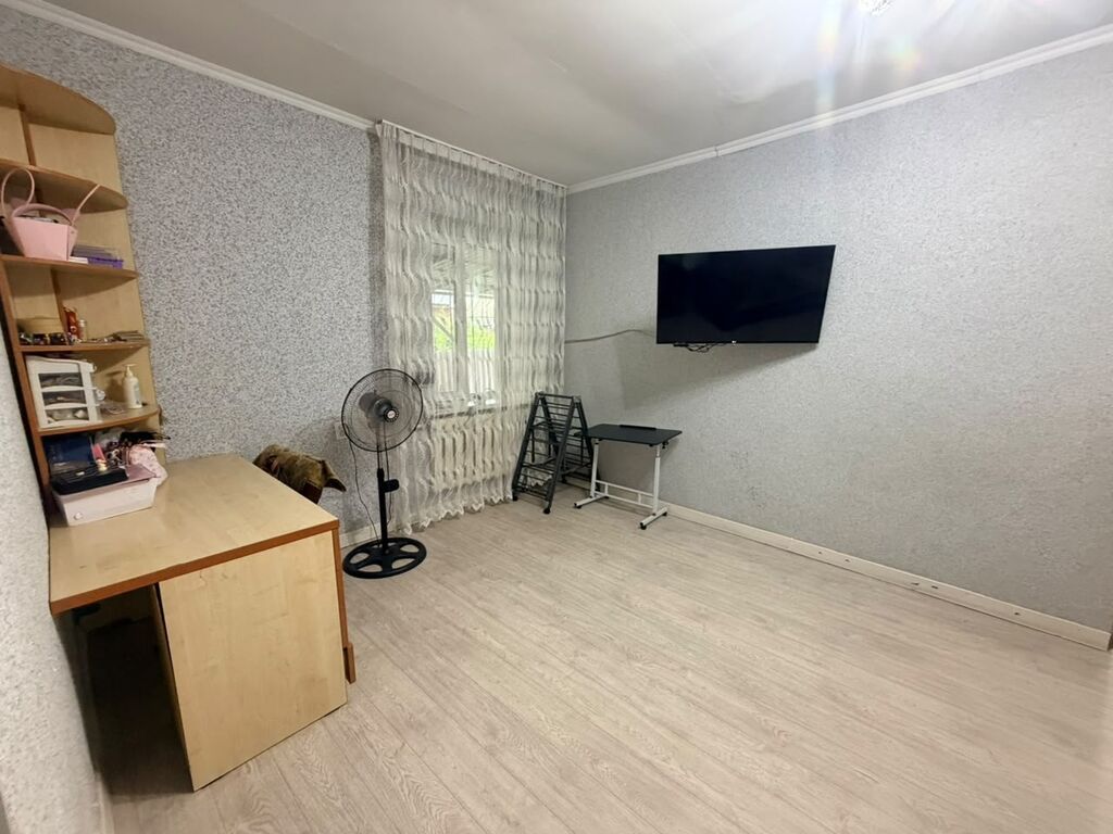 Продается домв доме 5 комнаты, зал,санузел, кухня, в доме полы: фото 7
