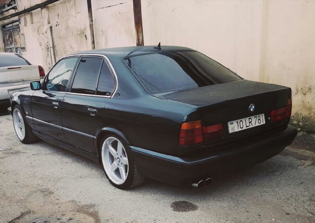 BMW: BMW 5 series 1995 - lalafo.az Zabrat şəhərində BMW 5 series 1995