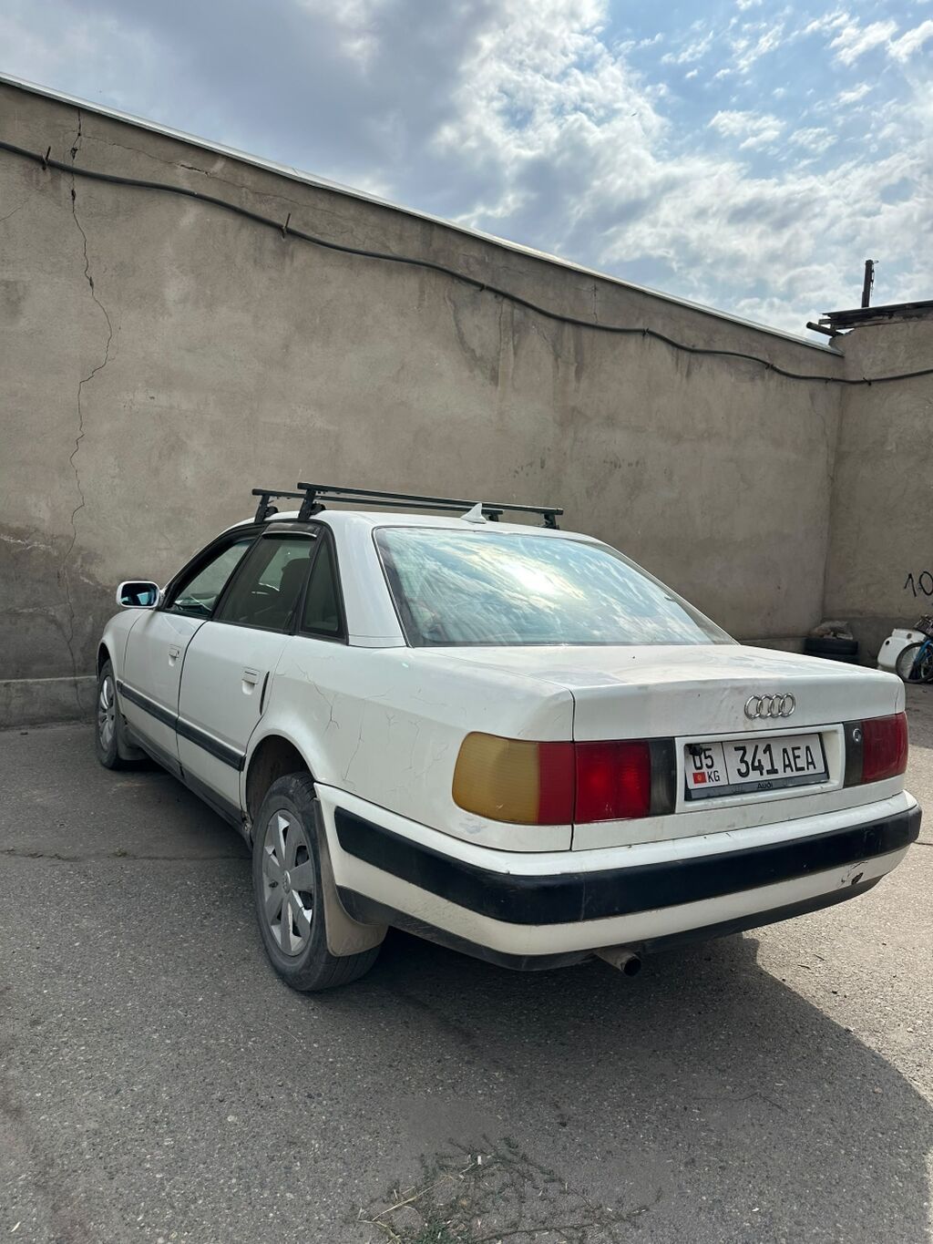 Audi 100: 1991 г., 2 л, Механика, Бензин, Седан: фото 6