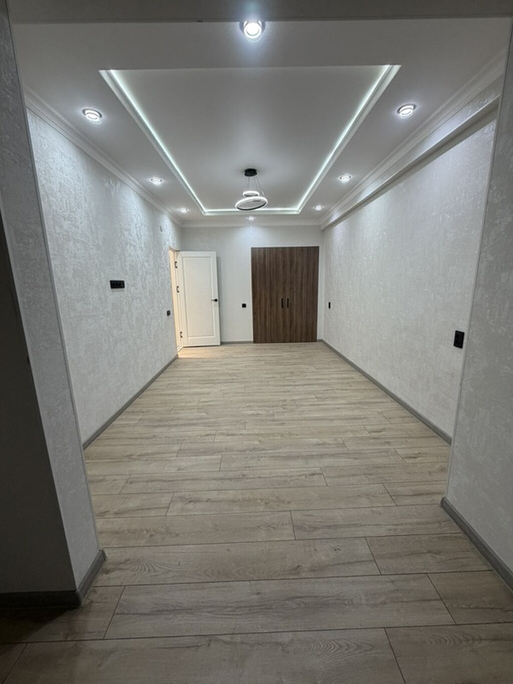 2 комнаты, 72 м², Черёмушки мкр., Элитка, 9 этаж, Свежий ремонт: фото 3