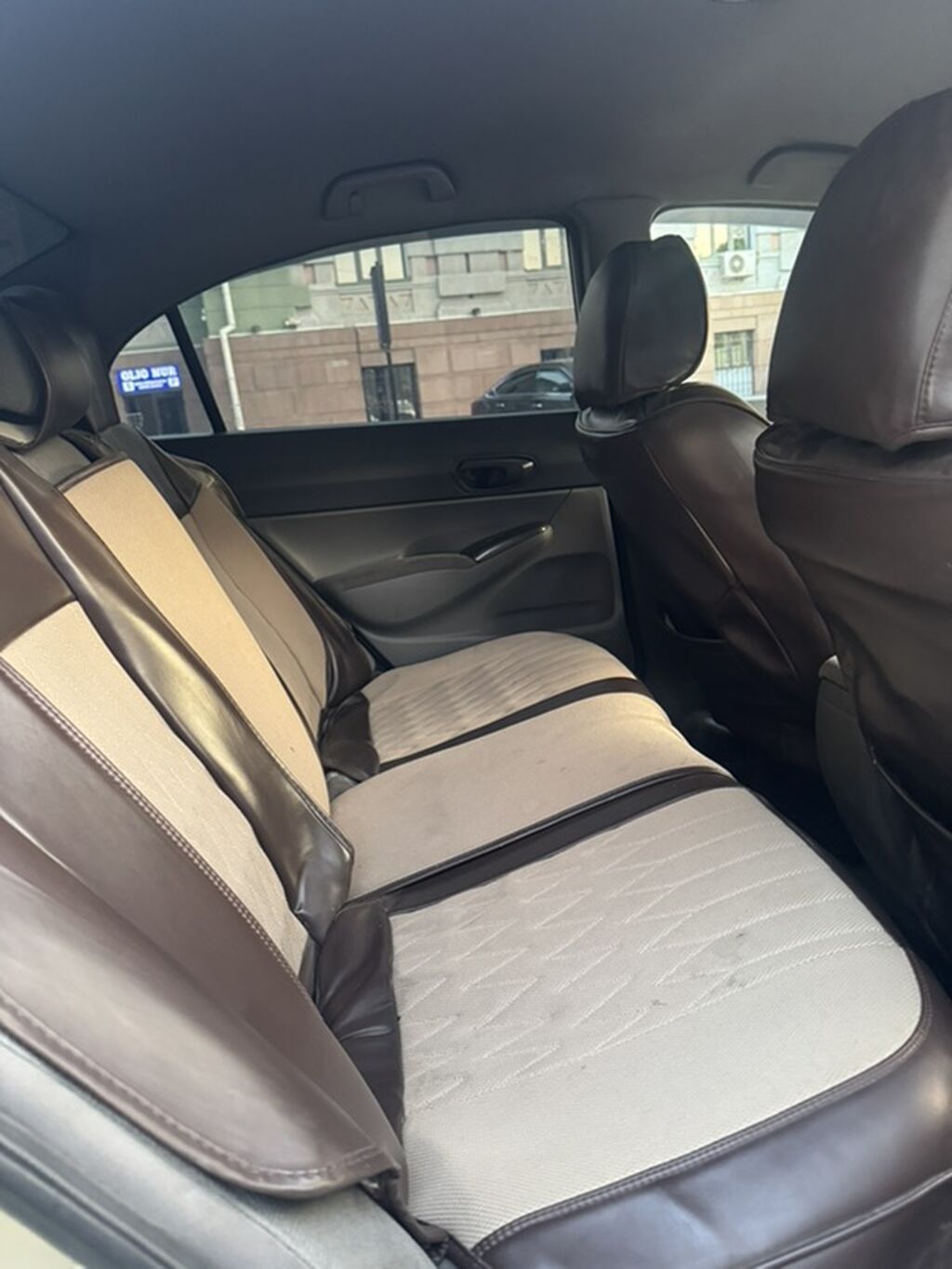 Honda Civic: 2008 г., 1.8 л, Механика, Бензин, Седан: фото 7