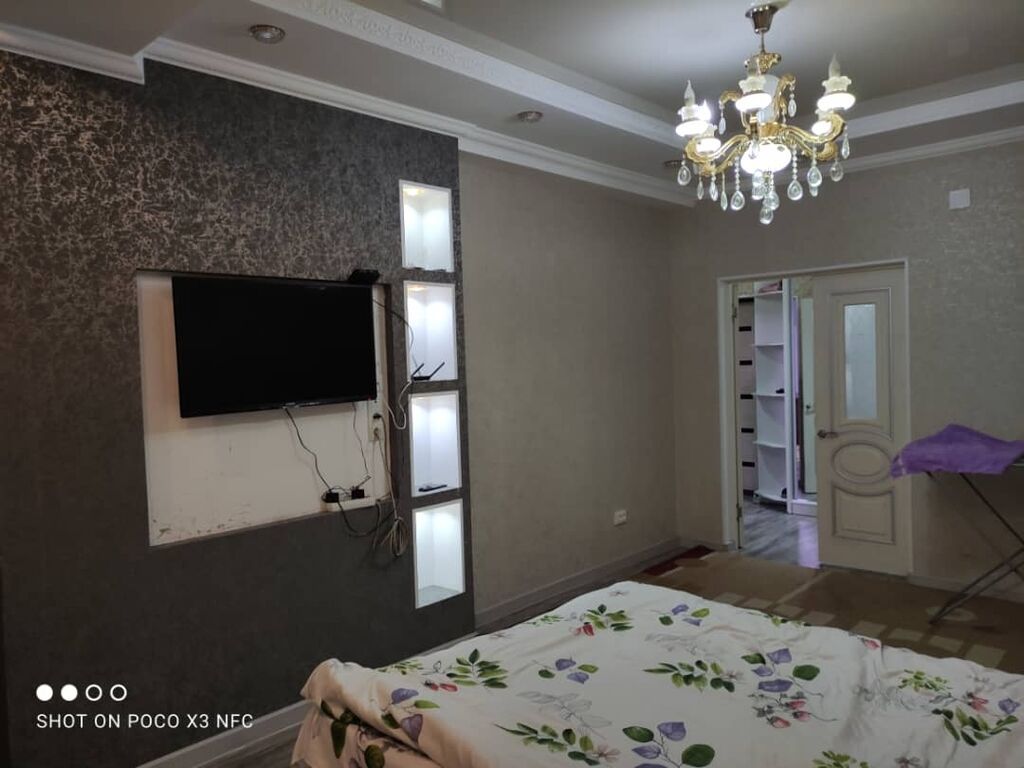 1 комната, Восток-5 мкр, Душевая кабина, Постельное белье, Кондиционер, фото 1