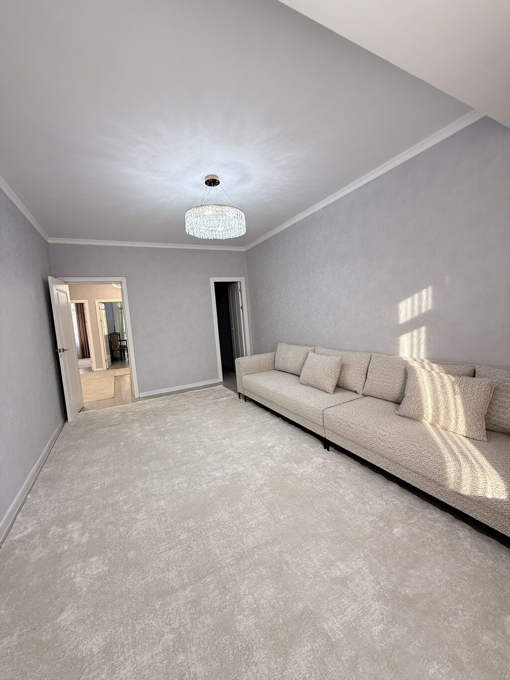3 комнаты, 93 м², Асанбай мкр Элитка, 9 этаж, Евроремонт: фото 2