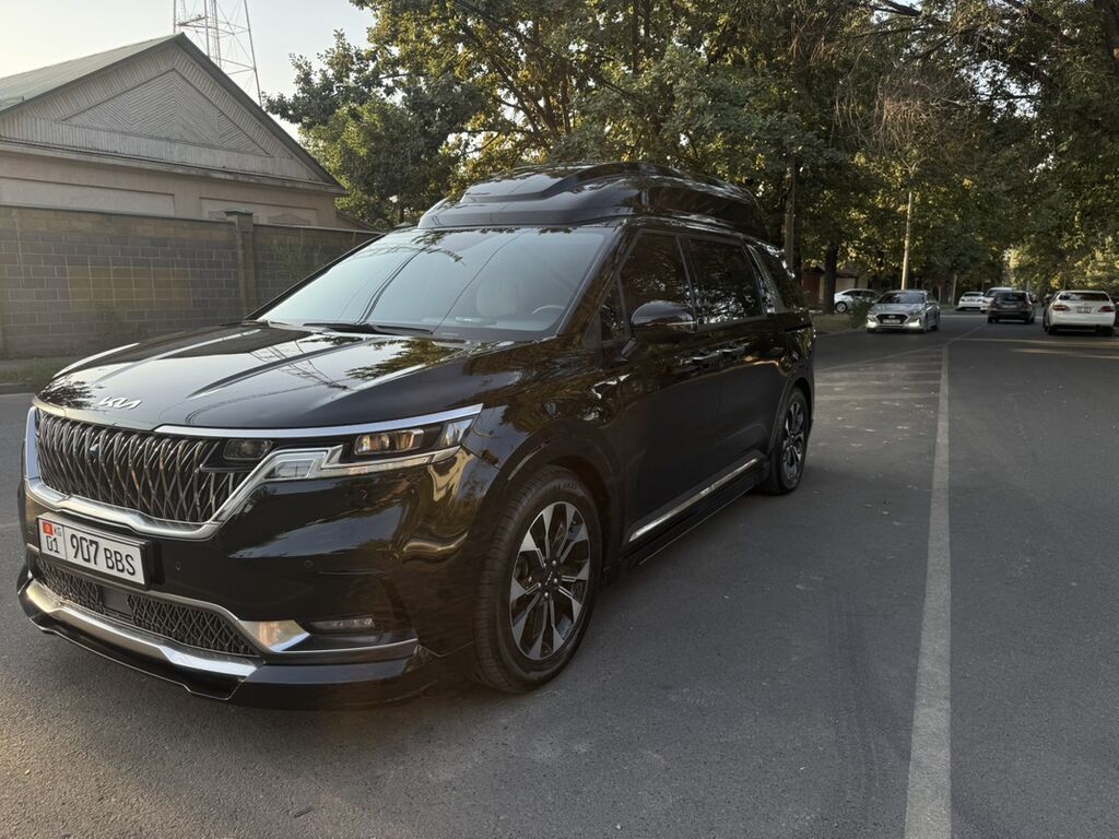 Kia Carnival: 2022 г., Минивэн: фото 2