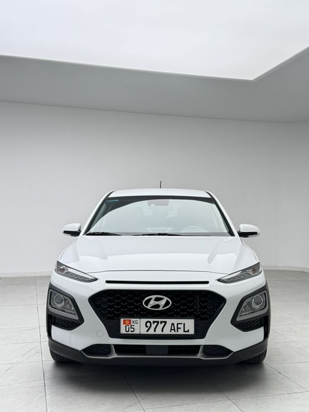 Hyundai Kona: 2018 г., 1.6 л, Автомат, Бензин, Кроссовер: фото 2