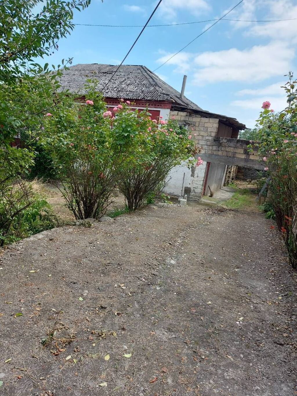4 otaqlı, 182 kv. m, Kredit yoxdur, Orta təmir