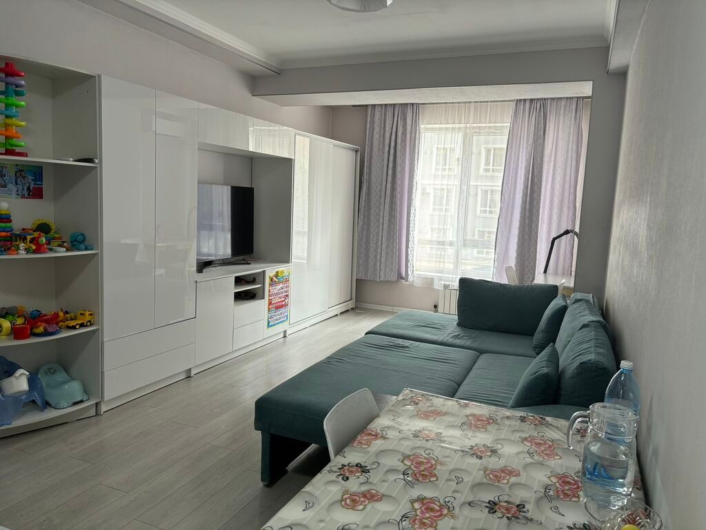 Сдам 2-комнатную квартиру-студию 50 м² в новом доме: фото 2