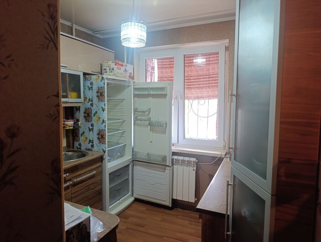 2 комнаты, 48 м², 3 мкр 104 серия, 3 этаж, Евроремонт: фото 2