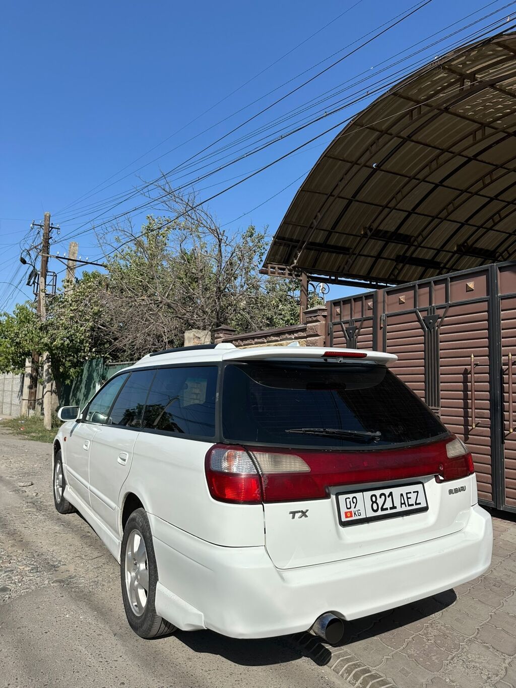 Subaru Legacy: 2002 г., 2 л, Автомат, Бензин, Универсал: фото 3