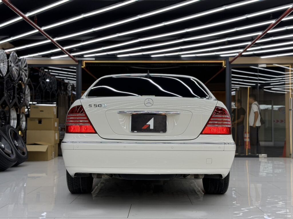 Mercedes-Benz S-Class: 2004 г., 5 л, Автомат, Бензин, Седан: фото 4