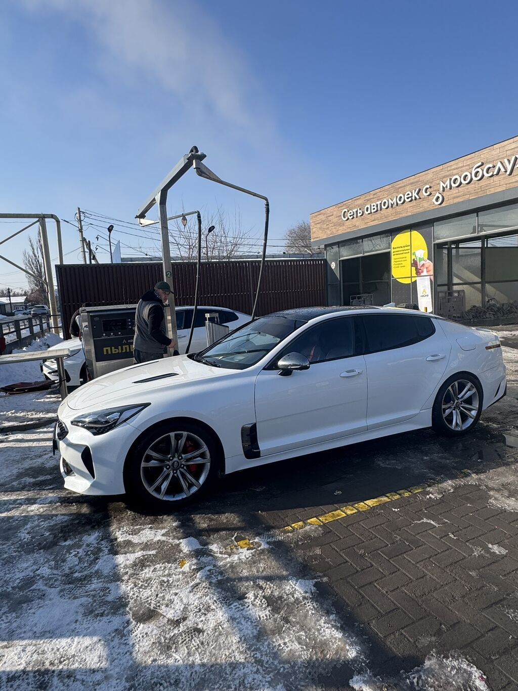 Kia Stinger: 2017 г., 3.3 л, Вариатор, Бензин, Лифтбек: фото 4