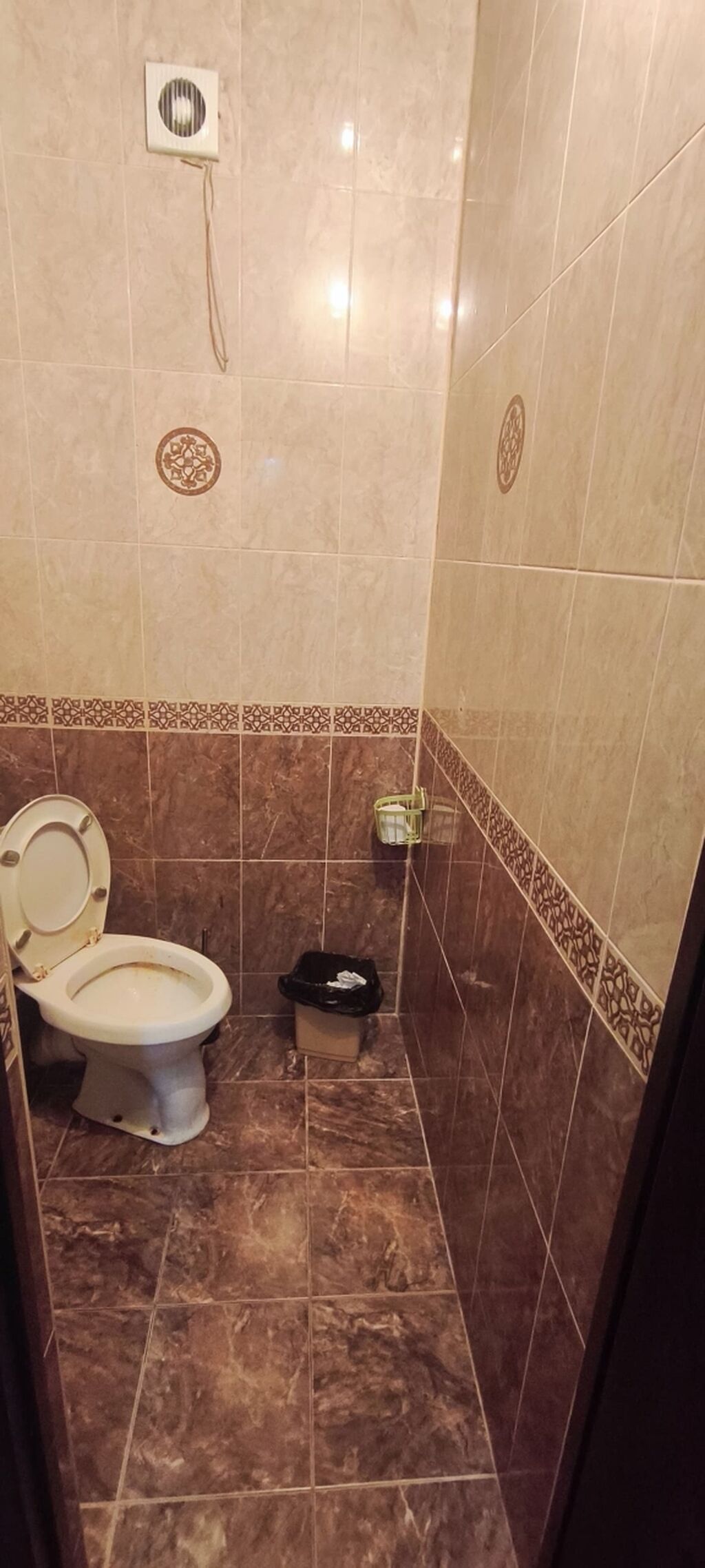Сдается комната в квартире. - Просторная жилая комната с выходом на: фото 3