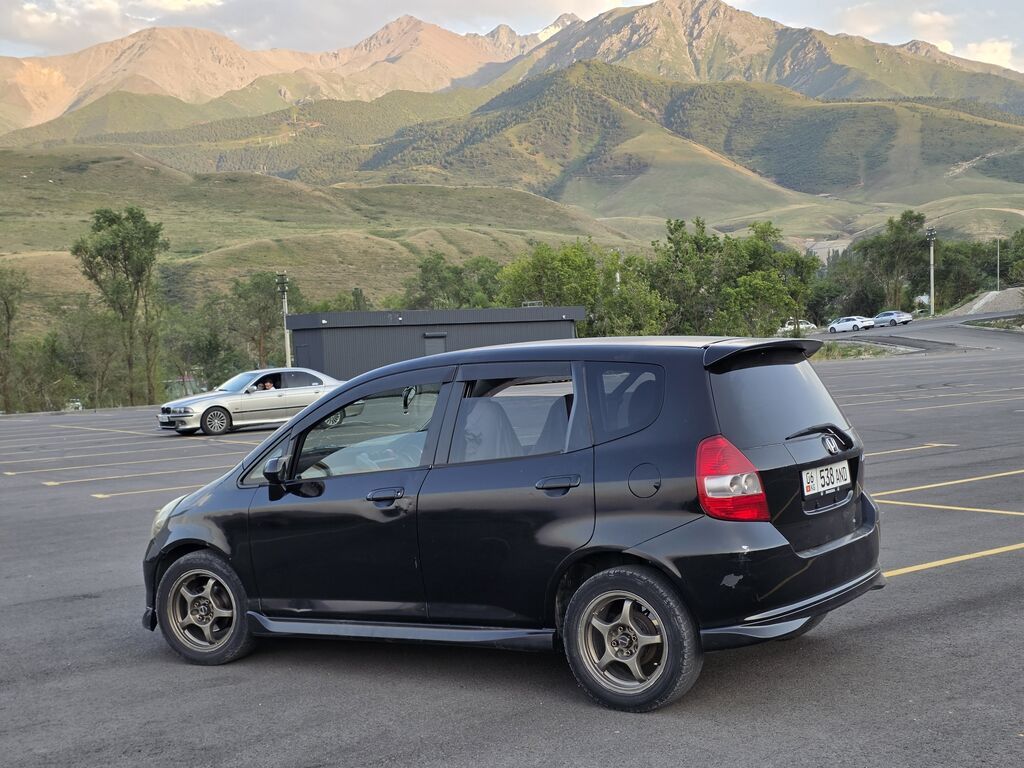 Honda Fit: 2003 г., 1.5 л, Вариатор, Бензин, Хэтчбэк: фото 5