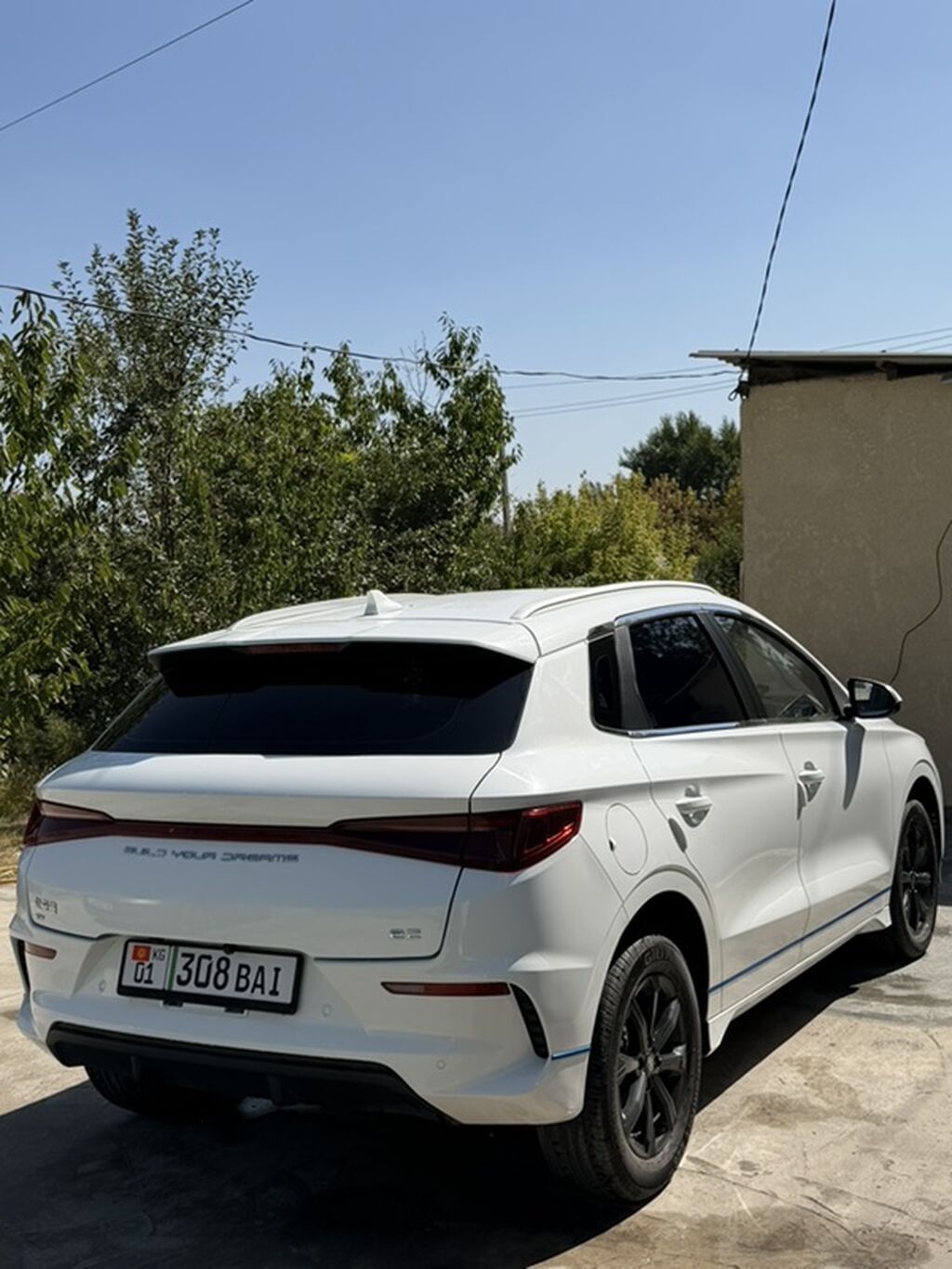 BYD E2: 2021 г., Автомат, Электромобиль, Кроссовер: фото 3