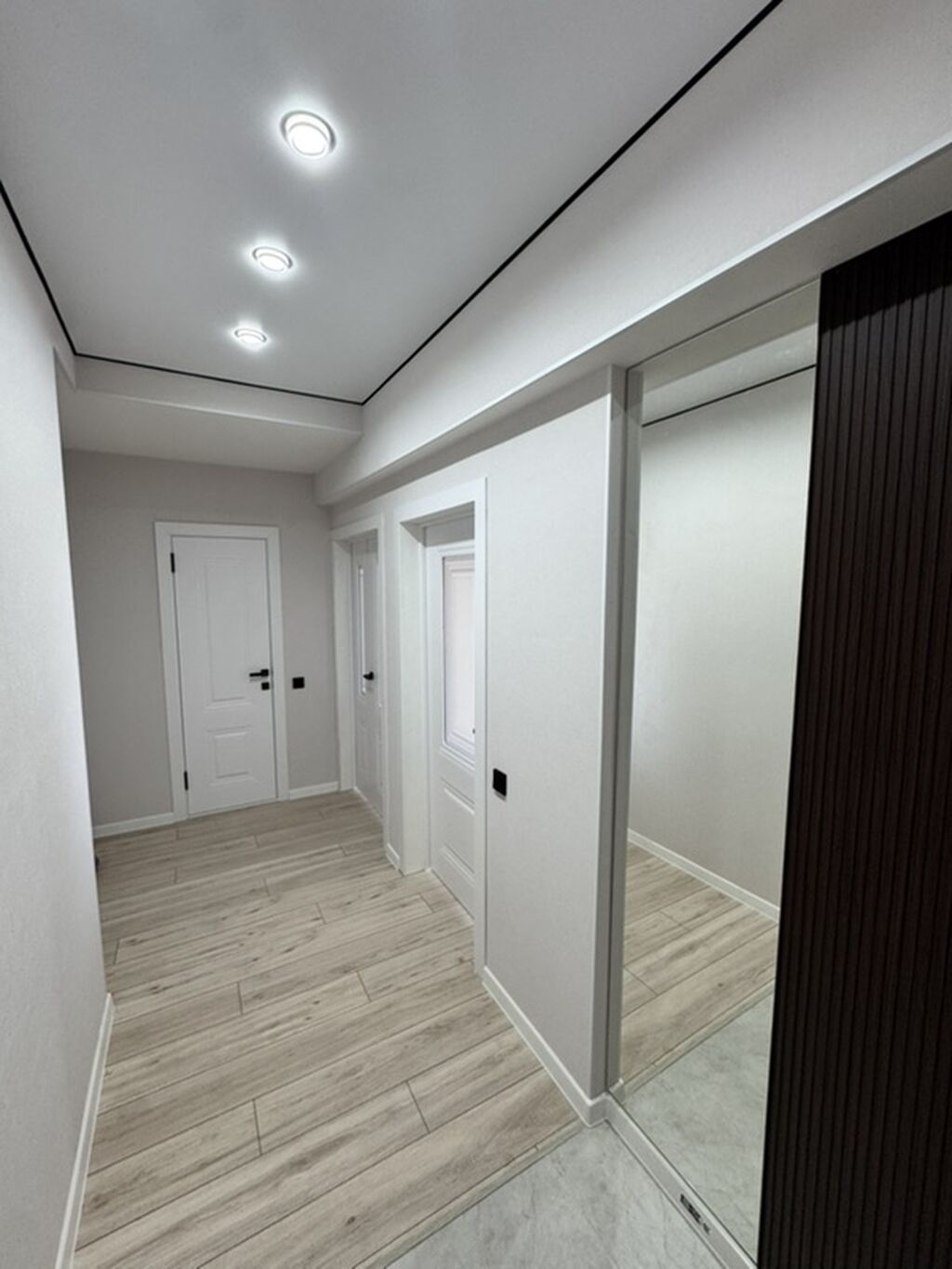 1 комната, 46 м², парк Фучика 5 этаж, Дизайнерский ремонт: фото 8