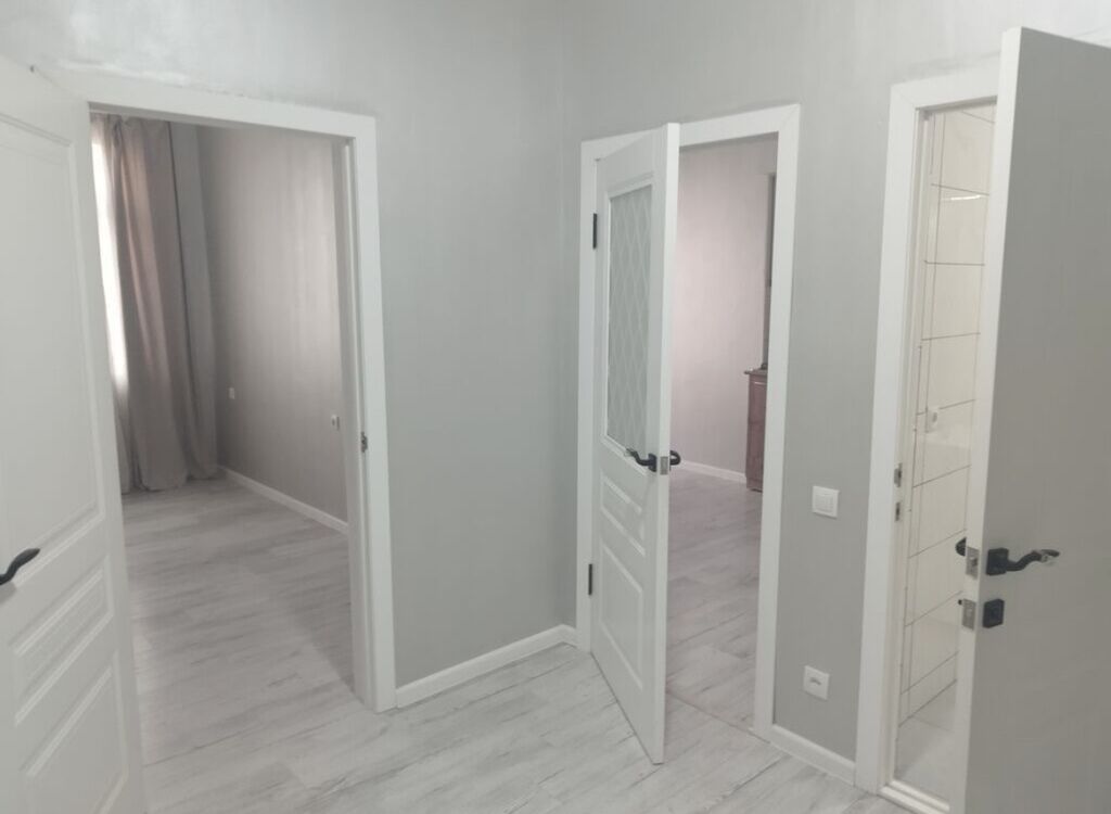 1 комната, 40 м², Дордой Моторс рынок 3 этаж, Свежий ремонт: фото 2
