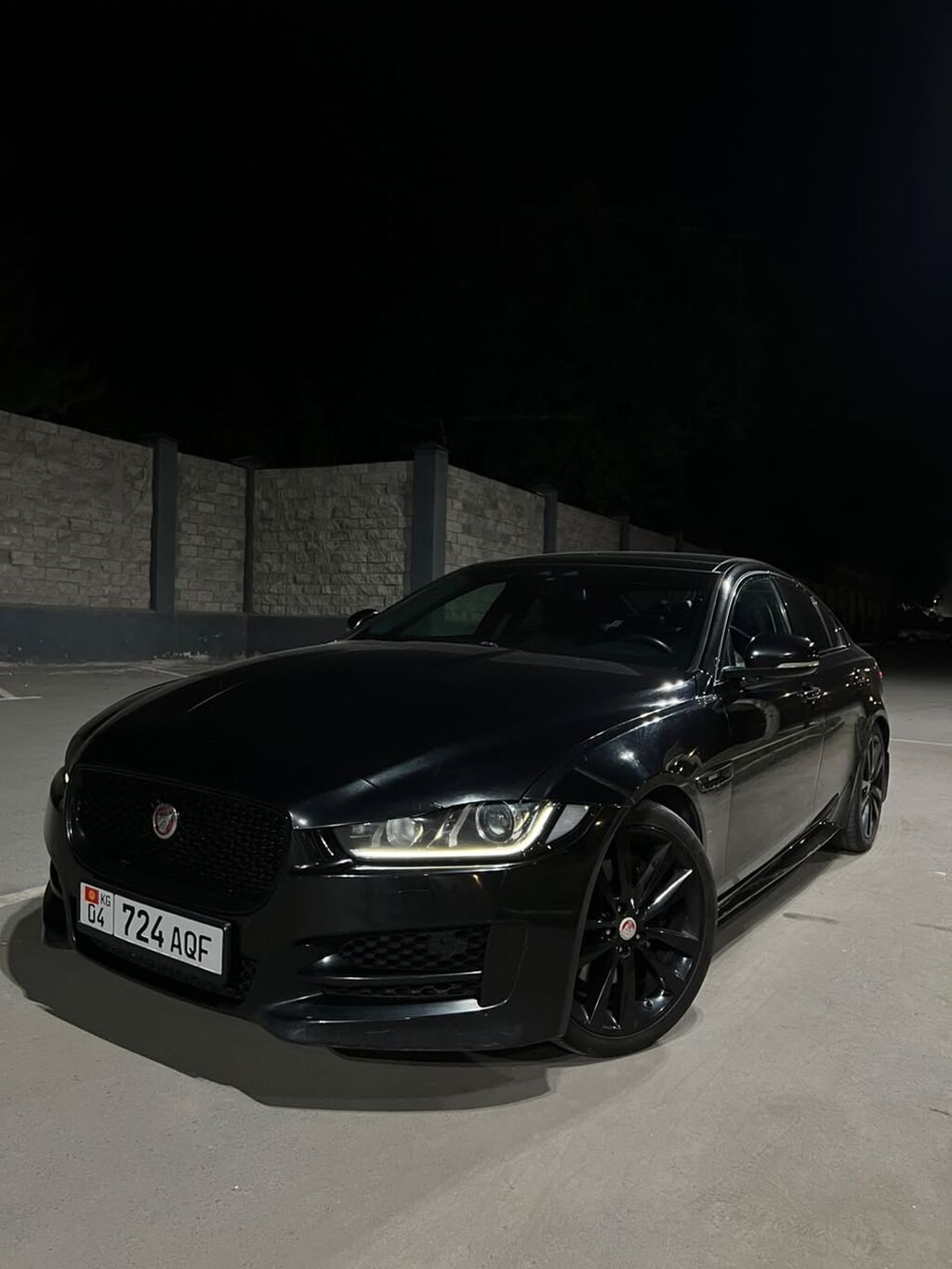 Jaguar XE: 2016 г., 2 л, Автомат, Бензин, Седан: фото 7