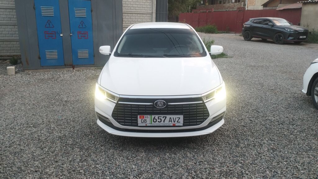 BYD Qin: 2023 г., Автомат, Электромобиль, Седан: фото 4