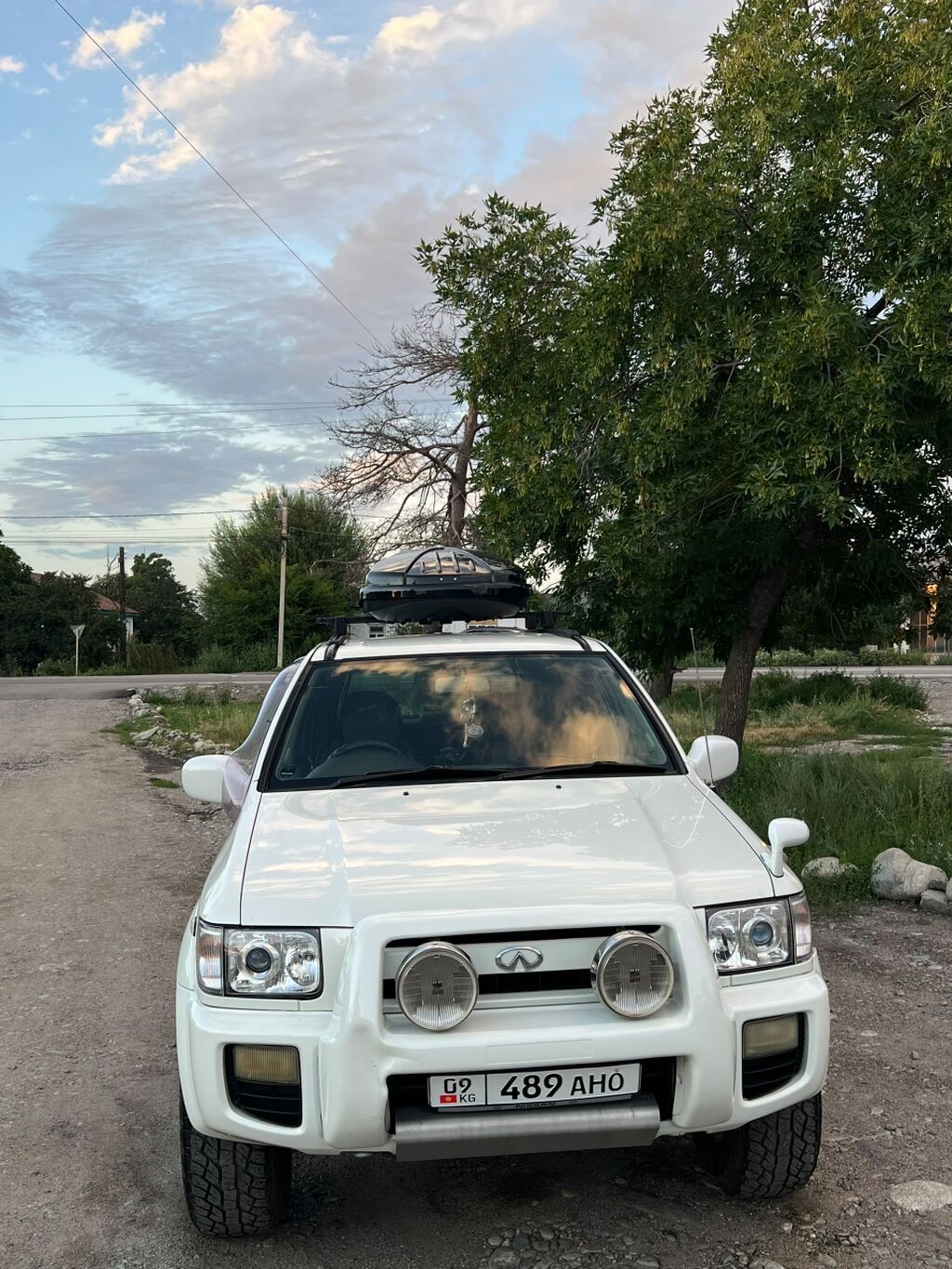 Infiniti QX4: 2002 г., 3.3 л, Автомат, Бензин, Внедорожник: фото 2