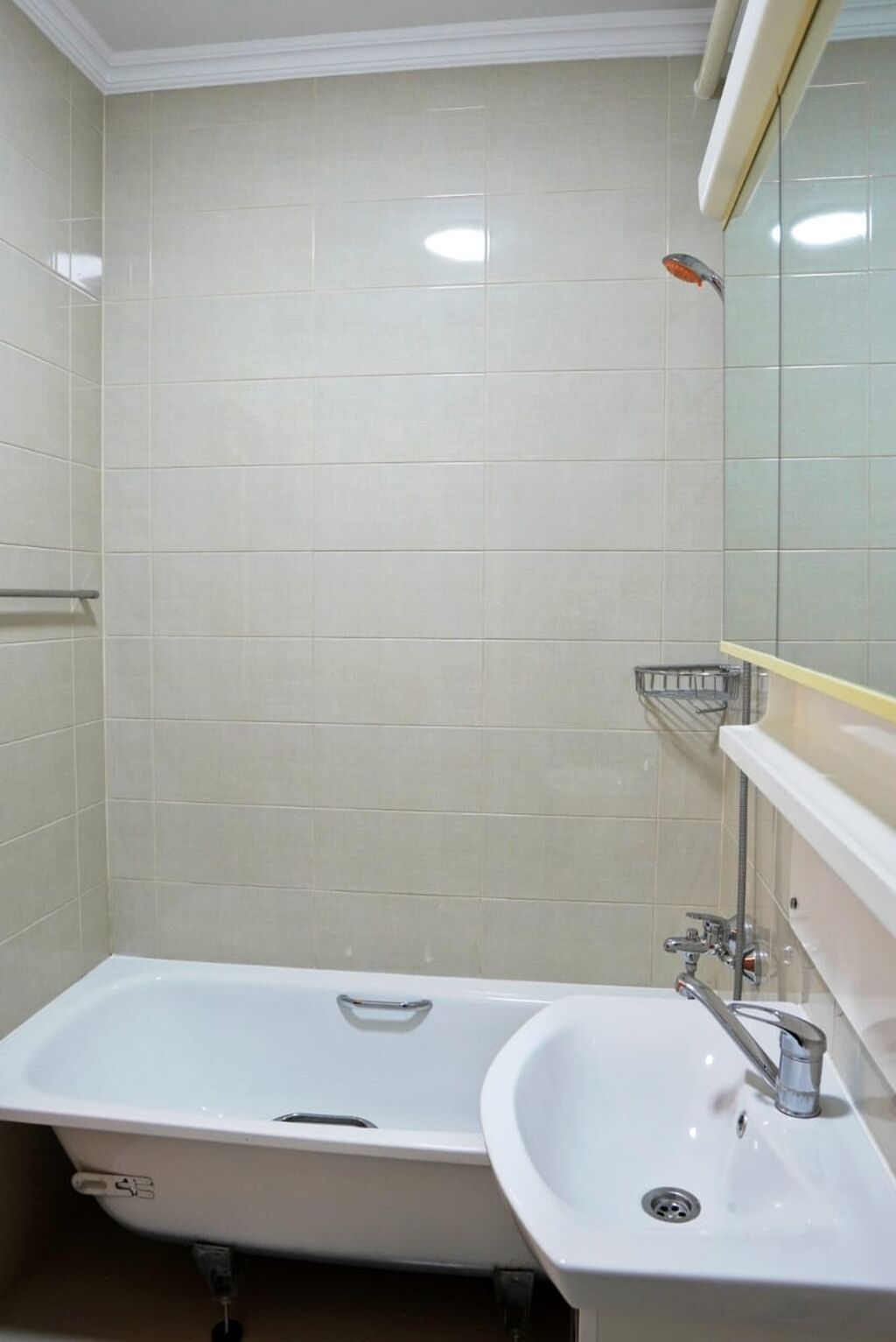 3 комнаты, 145 м², 8 соток, Бишкек, Киргизия 1 Риэлтор: фото 7