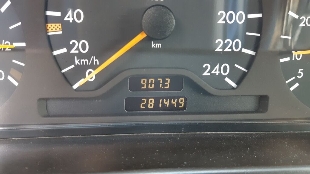 Mercedes-Benz E-Class: 1997 г., 2.3 л, Автомат, Бензин, Универсал: фото 7