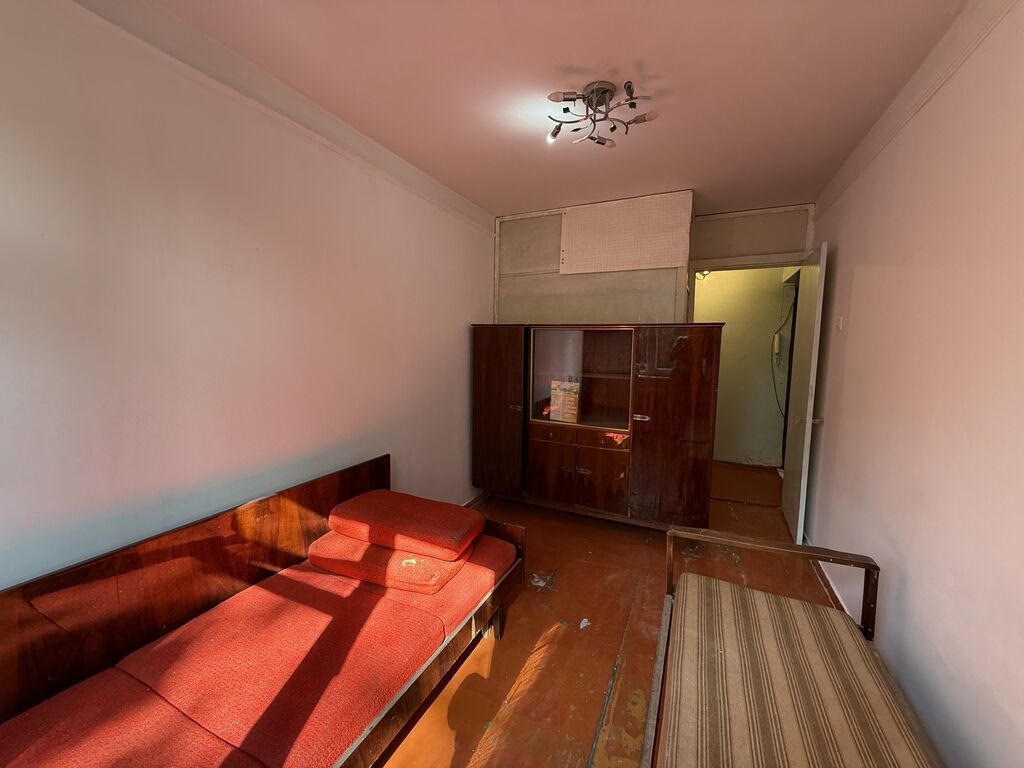 2 комнаты, 44 м², 5 мкр 104 серия, 4 этаж, Косметический ремонт: фото 4