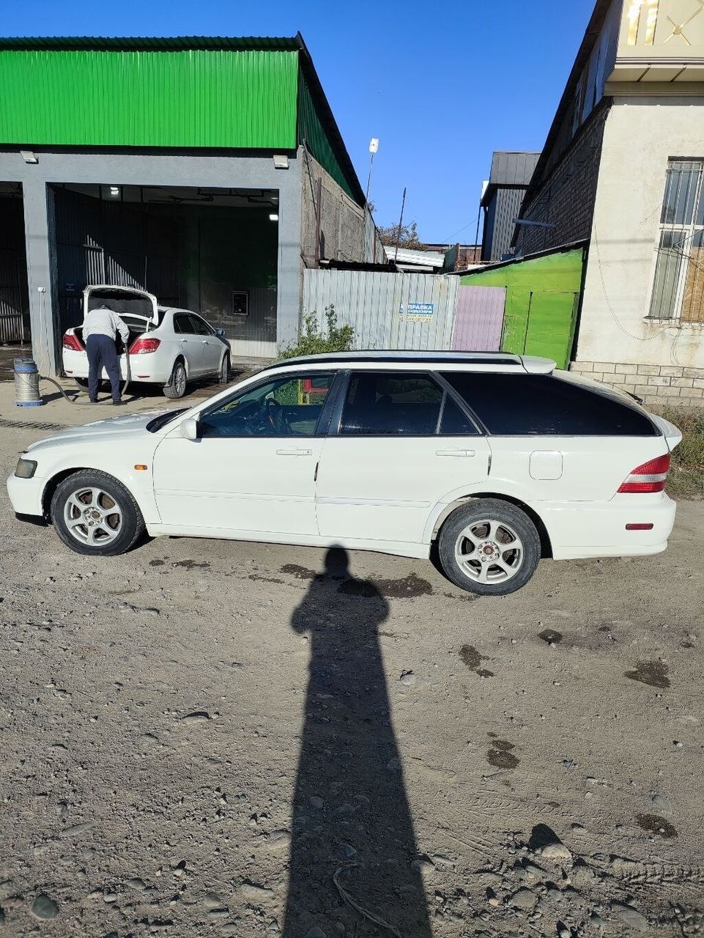 Honda Orthia: 2000 г., 2.3 л, Автомат, Бензин, Универсал: фото 3