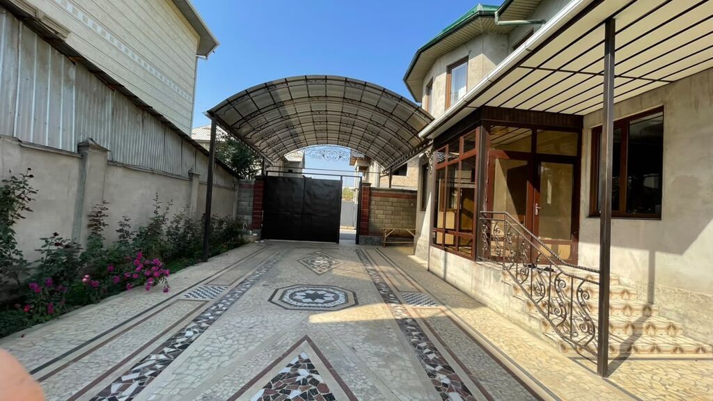 220 м², 6 комнат: фото 4