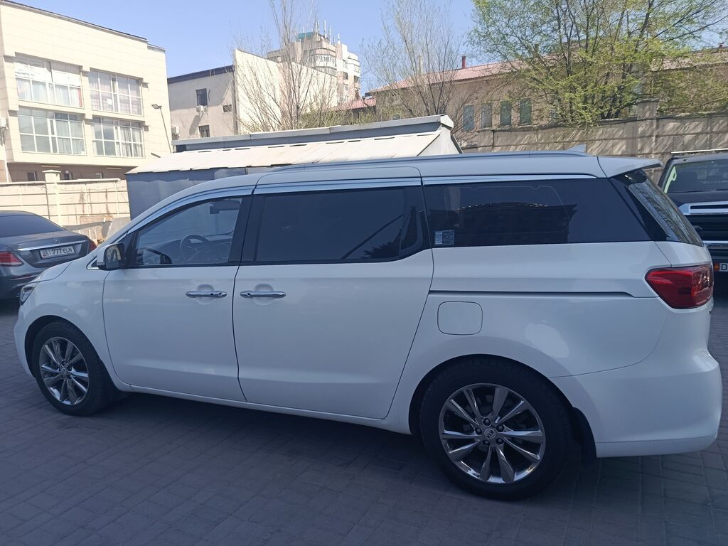 Kia Carnival: 2019 г., 2.2 л, Автомат, Дизель, Минивэн: фото 4