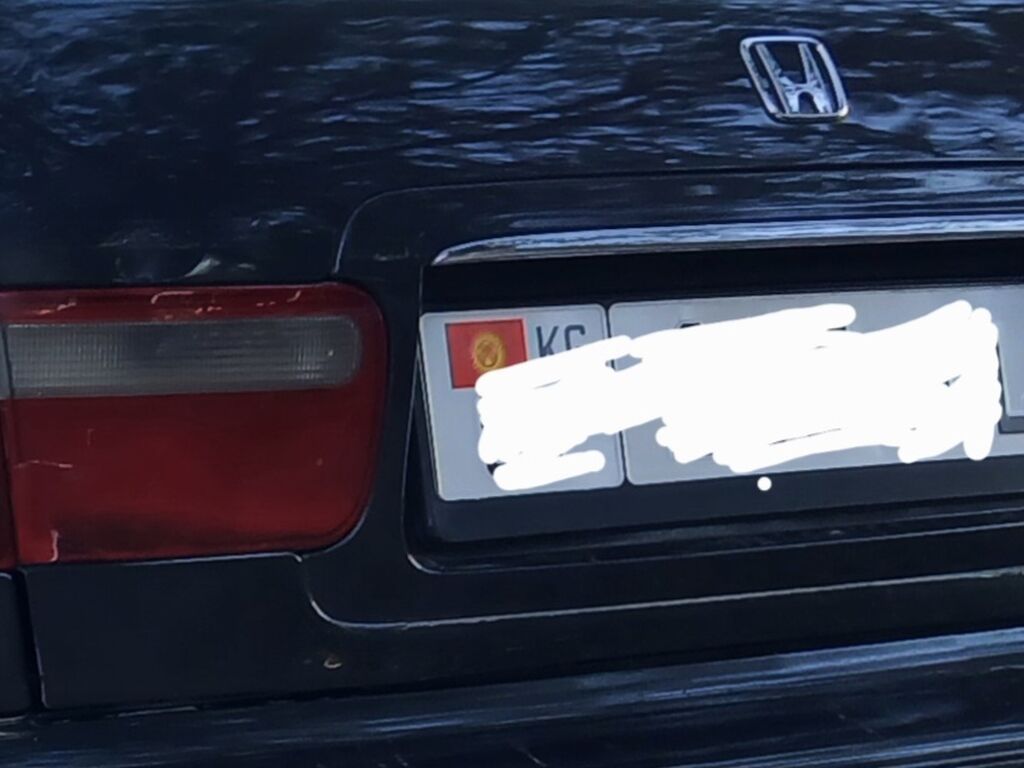 Honda Accord: 1996 г., 1.8 л, Механика, Бензин, Седан: фото 4