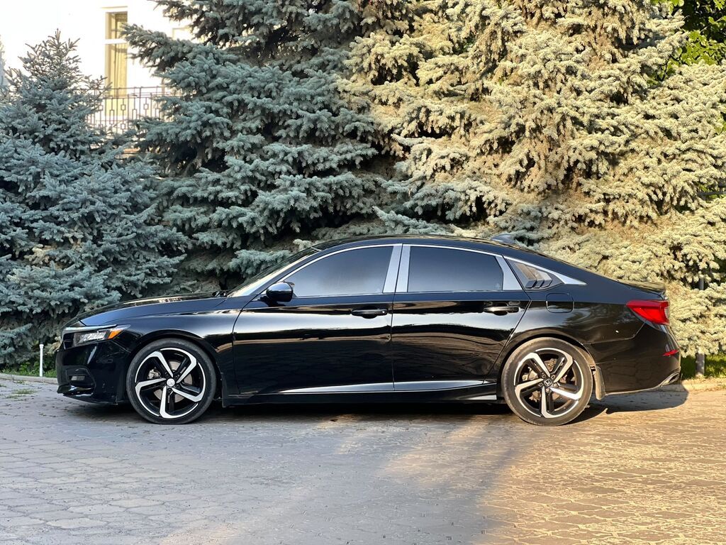 Honda Accord: 2018 г., 1.5 л, Автомат, Бензин, Седан: фото 4